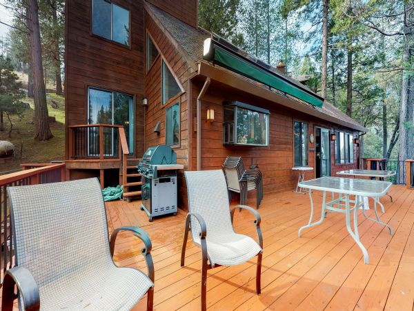 Yosemite Area Home 984651