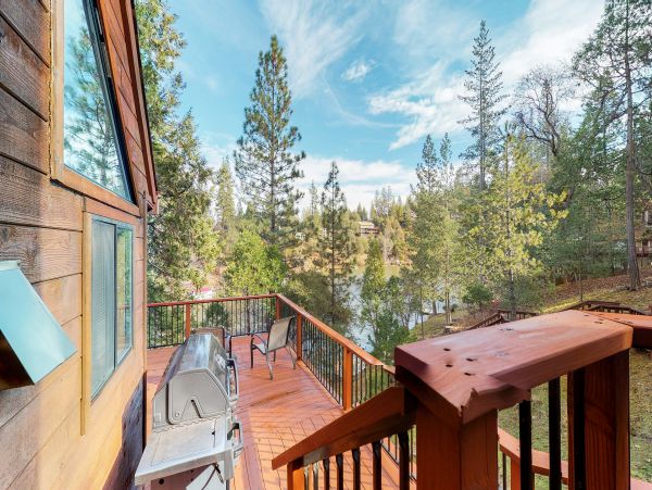 Yosemite Area Home 984651