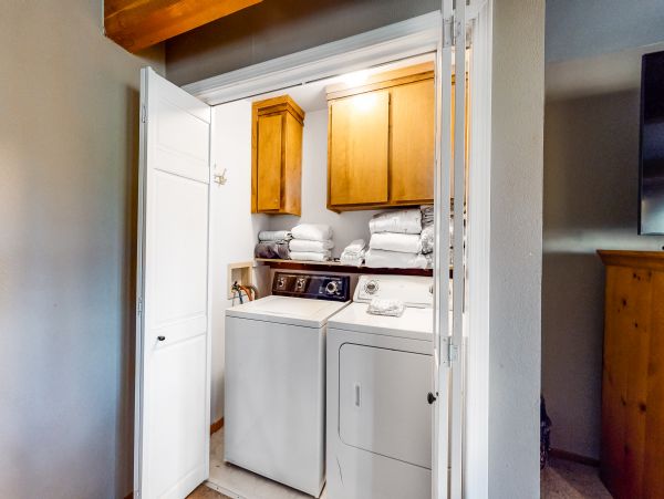 Yosemite Area Home 984652