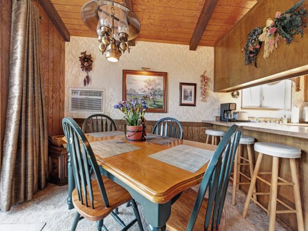 Yosemite Area Home 984653