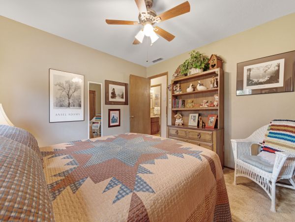 Yosemite Area Home 984653