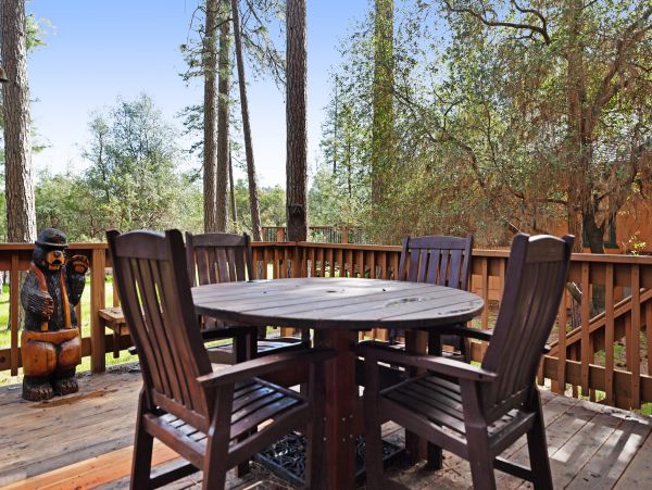 Yosemite Area Home 984653