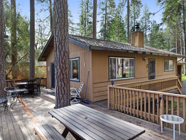 Yosemite Area Home 984653