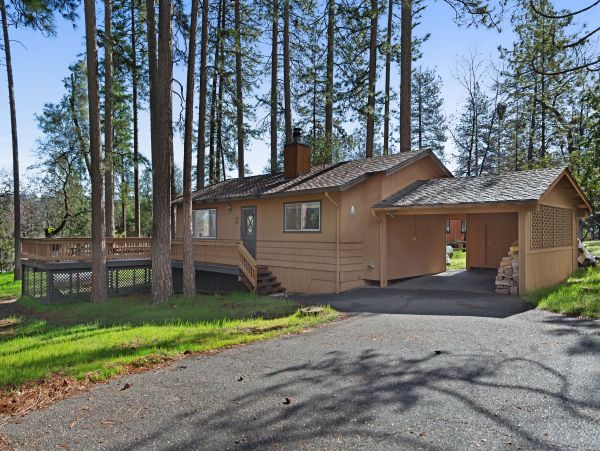 Yosemite Area Home 984653