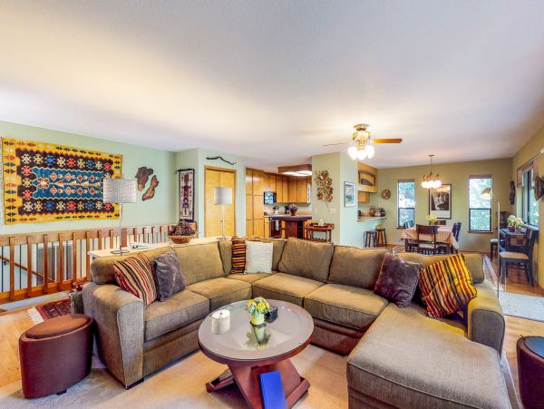 Yosemite Area Home 984654