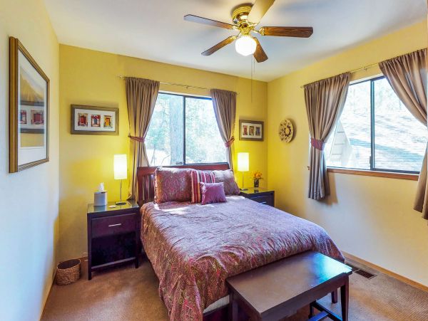 Yosemite Area Home 984654