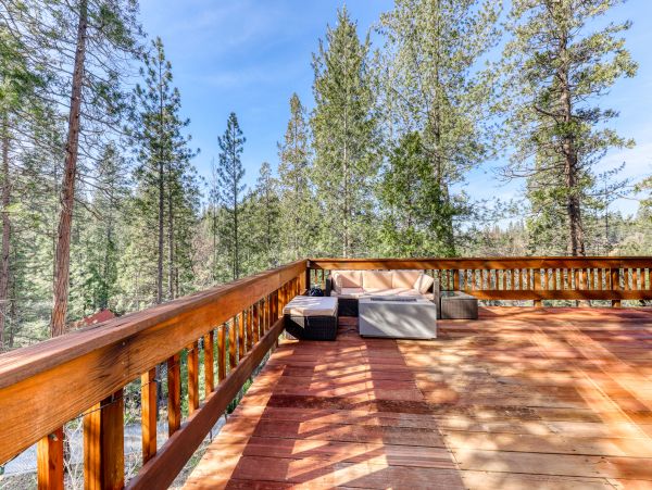 Yosemite Area Home 984655