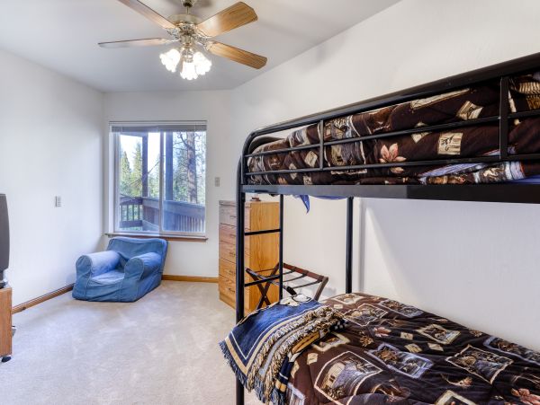 Yosemite Area Home 984655