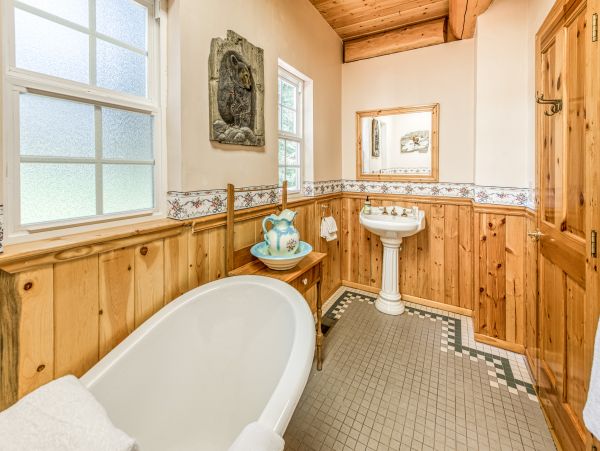 Yosemite Area Home 984656