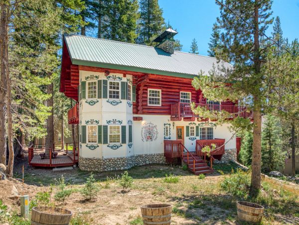 Yosemite Area Home 984656