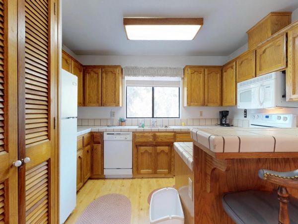 Yosemite Area Home 984657