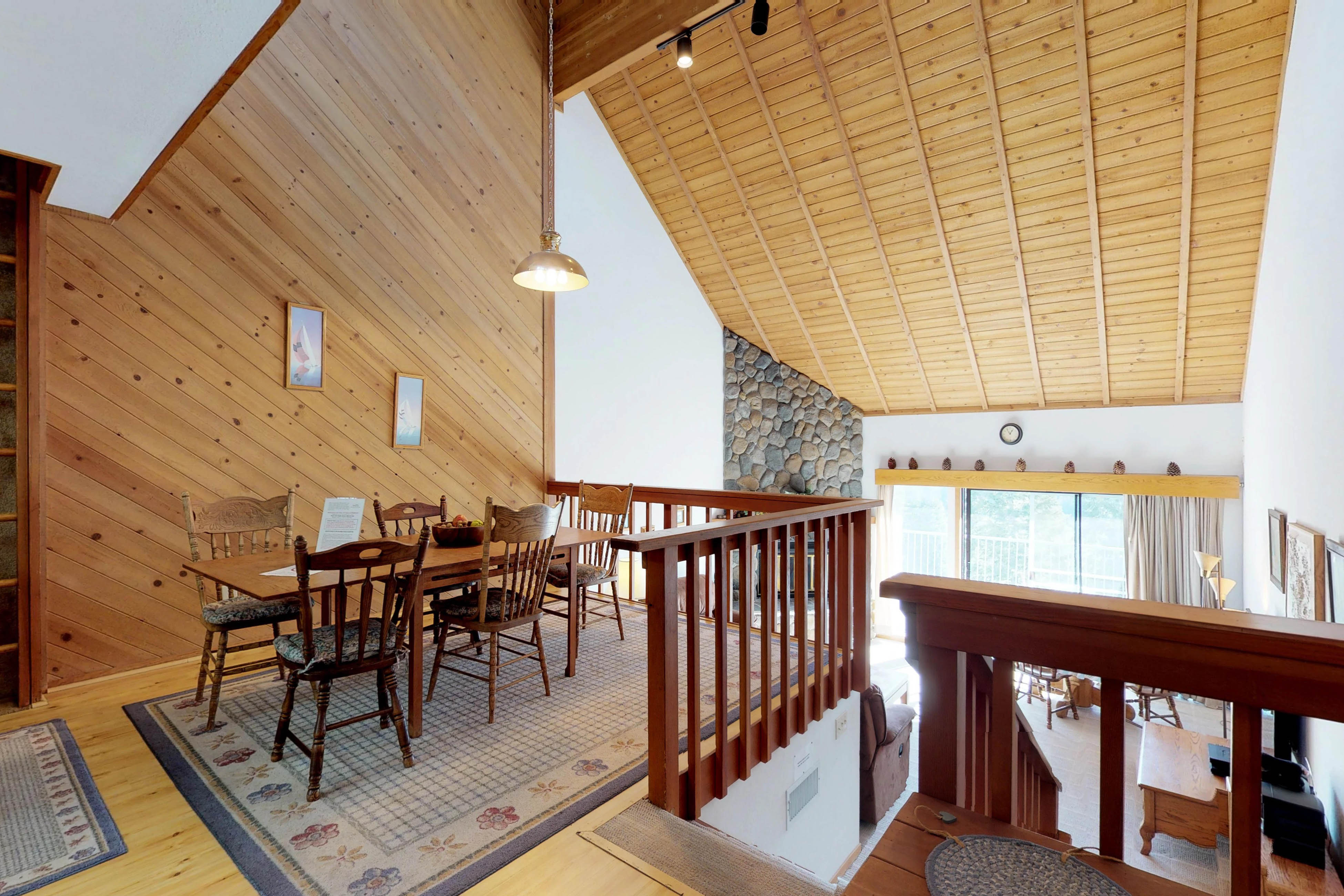 Yosemite Area Home 984657