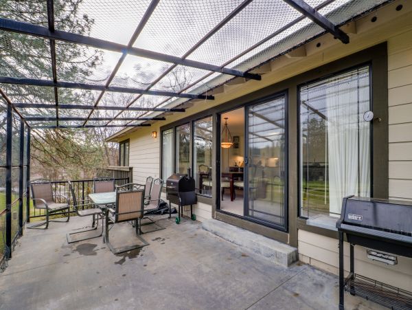 Yosemite Area Home 984659