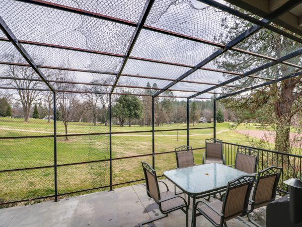 Yosemite Area Home 984659