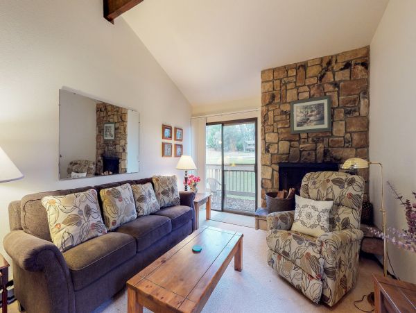 Yosemite Area Home 984660
