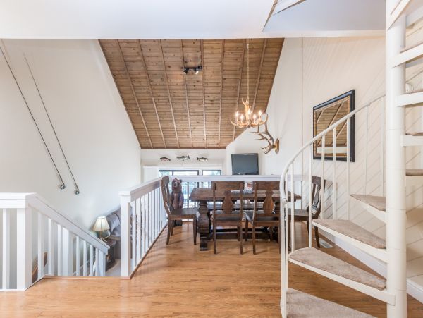 Yosemite Area Home 984661
