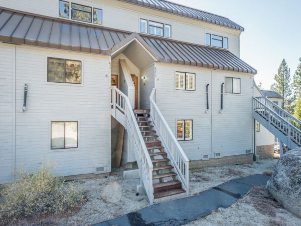 Yosemite Area Home 984661
