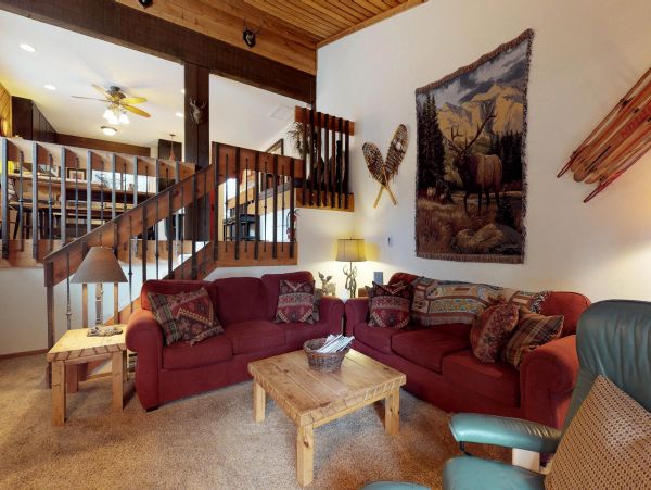 Yosemite Area Home 984663