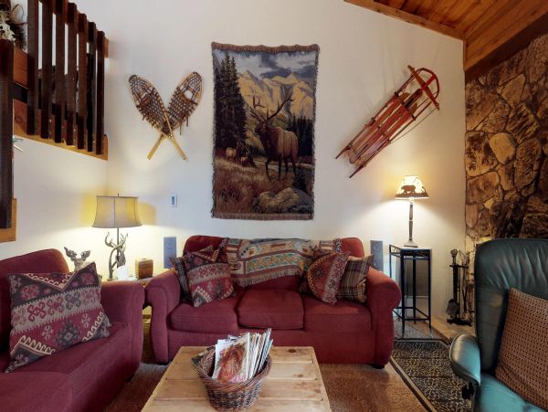 Yosemite Area Home 984663