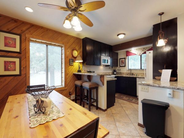 Yosemite Area Home 984663