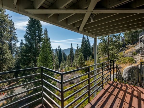 Yosemite Area Home 984664
