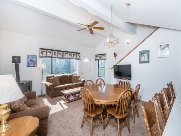 Yosemite Area Home 984664