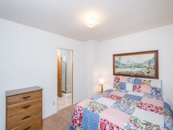 Yosemite Area Home 984664
