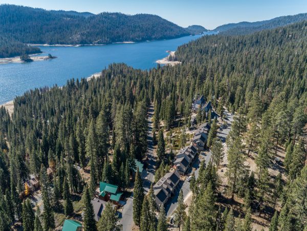 Yosemite Area Home 984664