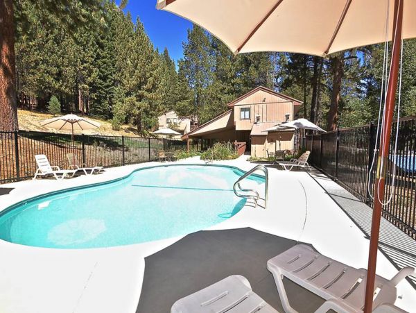 Yosemite Area Home 984665
