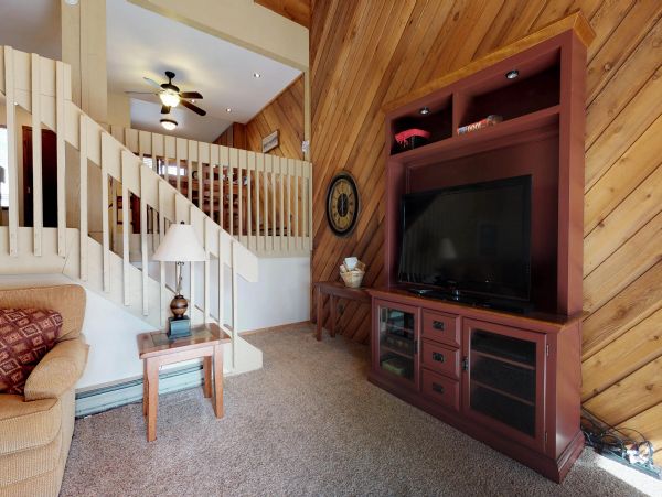 Yosemite Area Home 984665