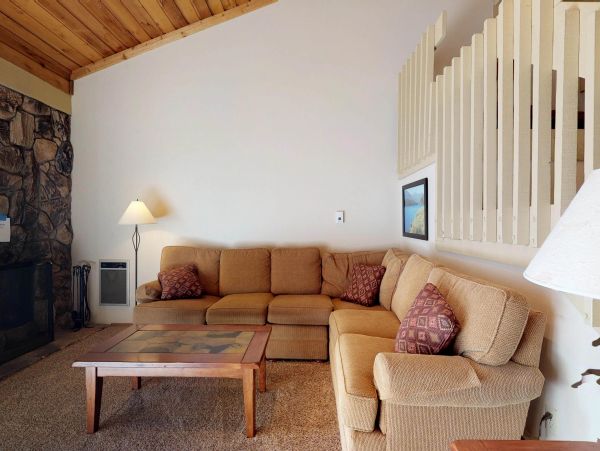 Yosemite Area Home 984665