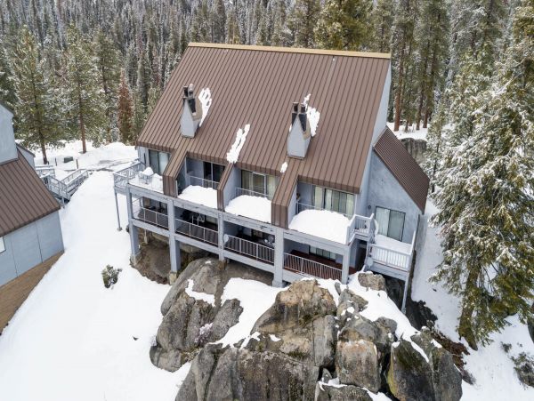 Yosemite Area Home 984666