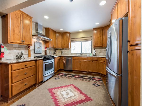 Yosemite Area Home 984666