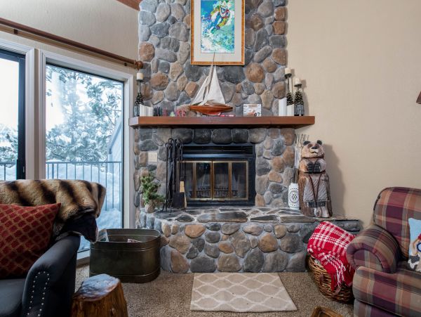 Yosemite Area Home 984666
