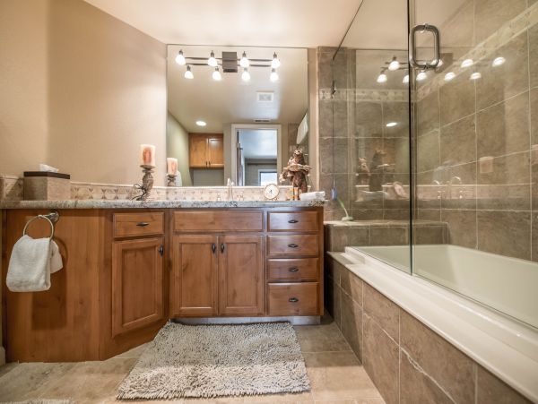 Yosemite Area Home 984666