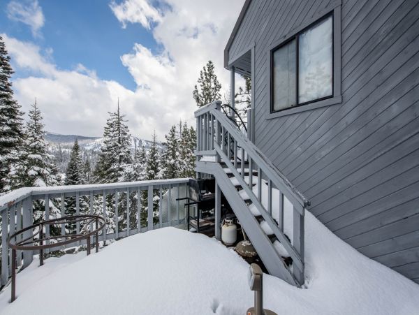 Yosemite Area Home 984666