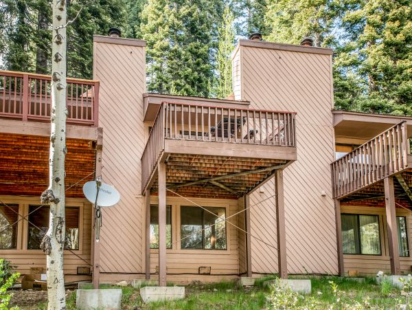 Yosemite Area Home 984667