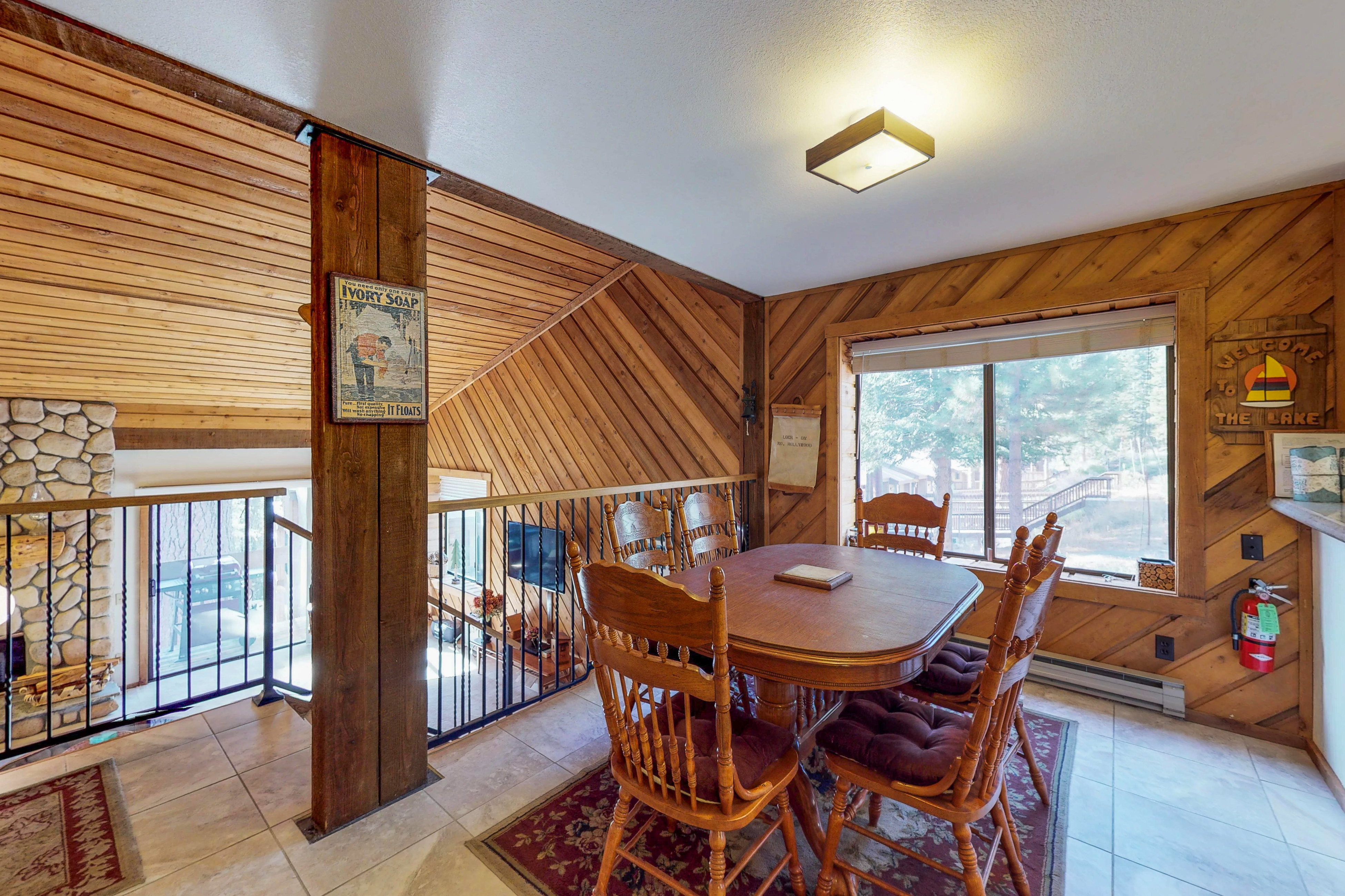 Yosemite Area Home 984668