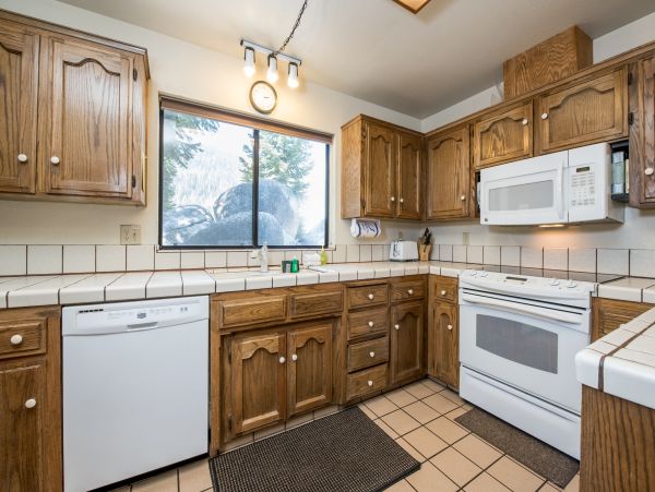 Yosemite Area Home 984669