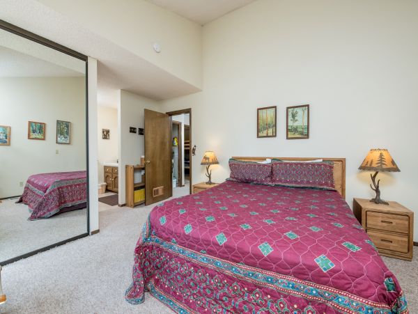 Yosemite Area Home 984669