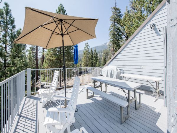 Yosemite Area Home 984669