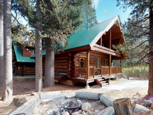 Yosemite Area Home 984670