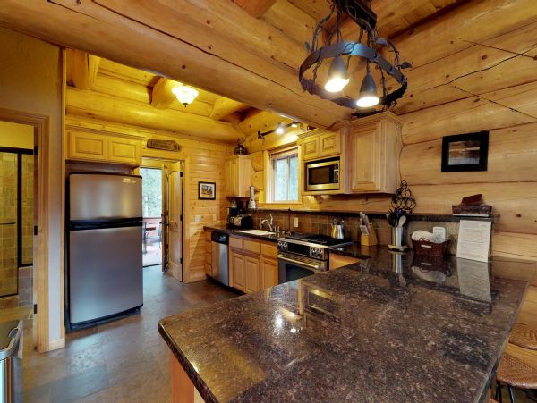 Yosemite Area Home 984670