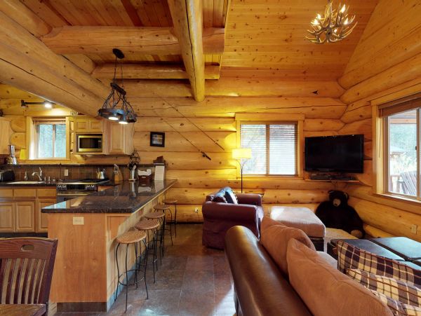 Yosemite Area Home 984670
