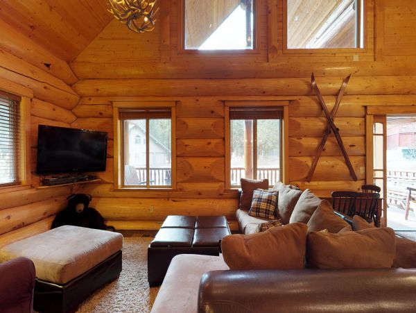 Yosemite Area Home 984670