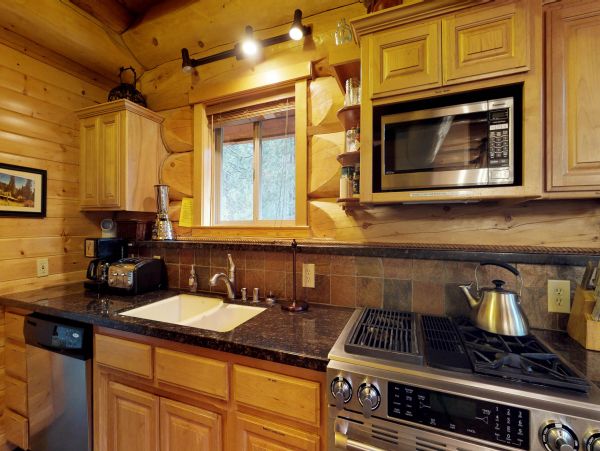 Yosemite Area Home 984670
