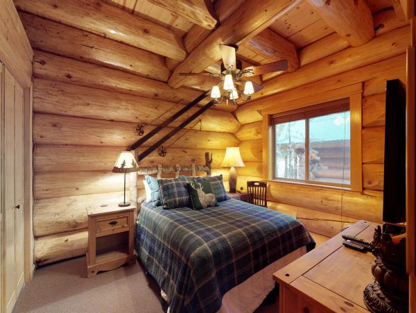 Yosemite Area Home 984670