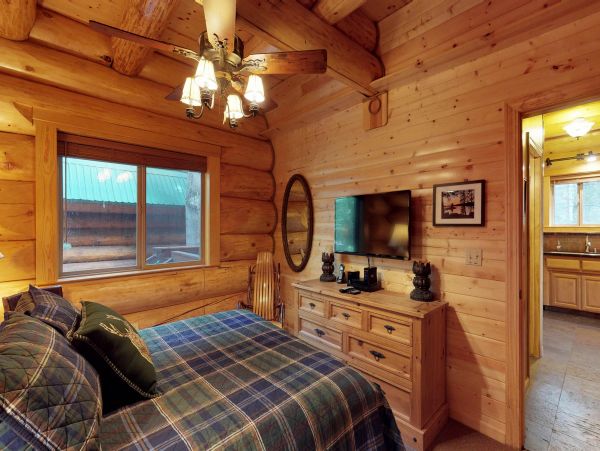 Yosemite Area Home 984670