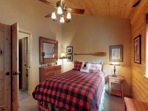 Yosemite Area Home 984670