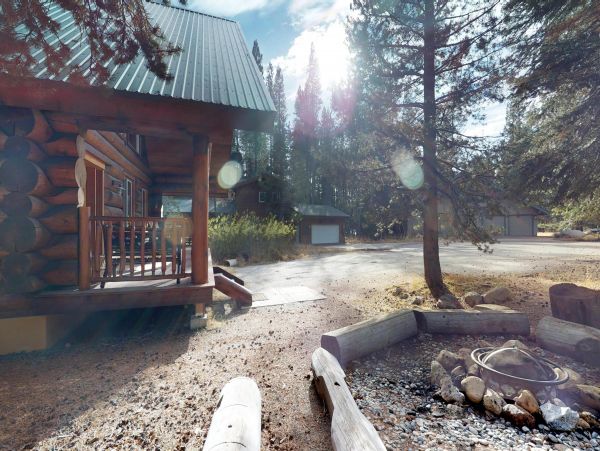 Yosemite Area Home 984670